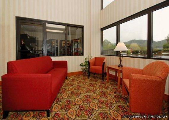 Comfort Pine Grove I-81 Hershey Area 3*