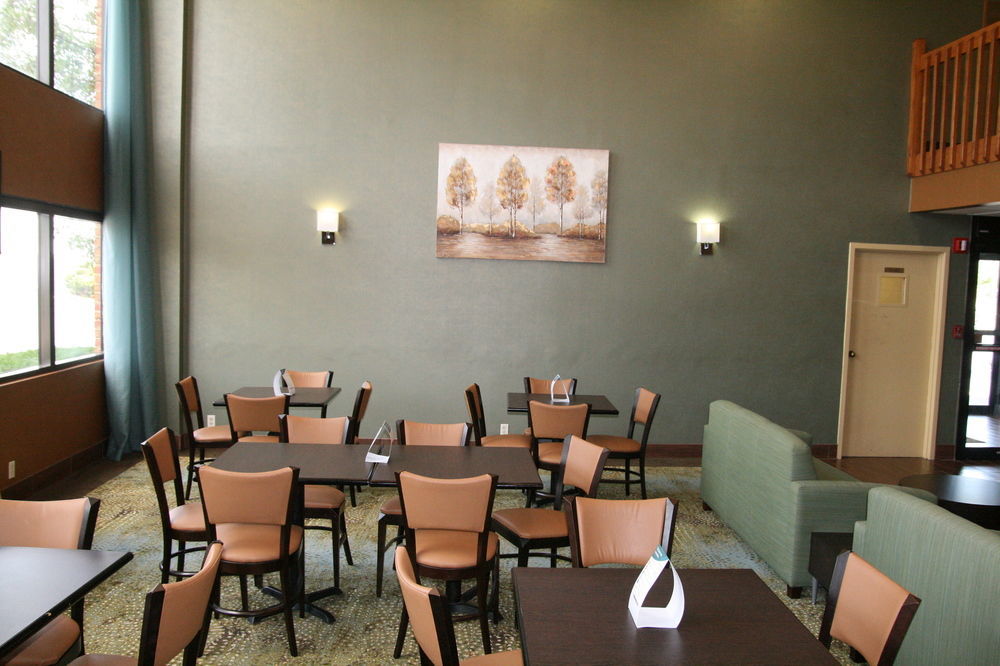 Comfort Pine Grove I-81 Hershey Area 3* Pine Grove (Schuylkill County)